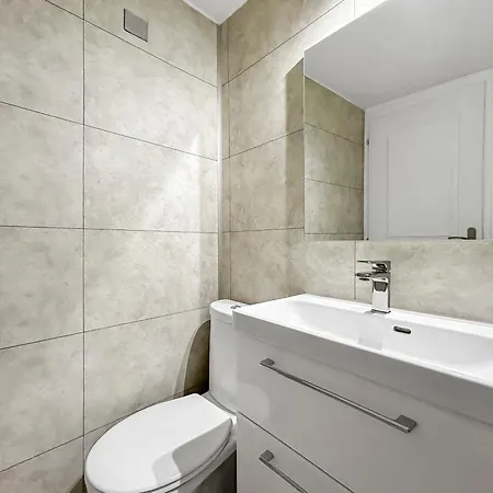 La Cour Du Botaniste * Metz