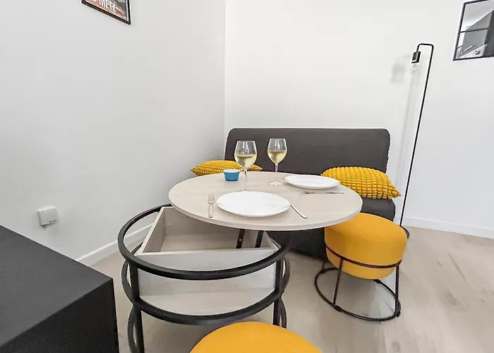 Апартаменты La Cour Du Botaniste