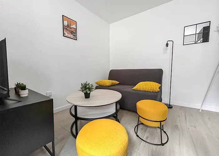 Апартаменты La Cour Du Botaniste